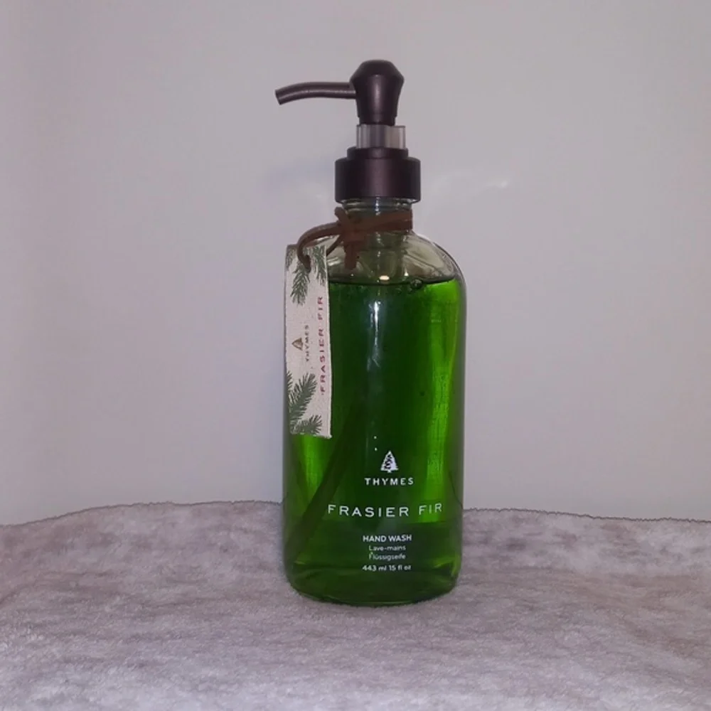 Thymes Frasier Fir Hand wash - 15 Fl Oz